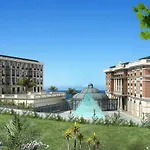 Hotel The Ship 3*