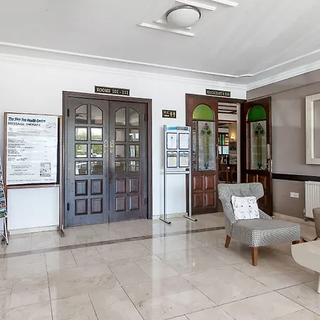 Ξενοδοχείο The Ship 3*