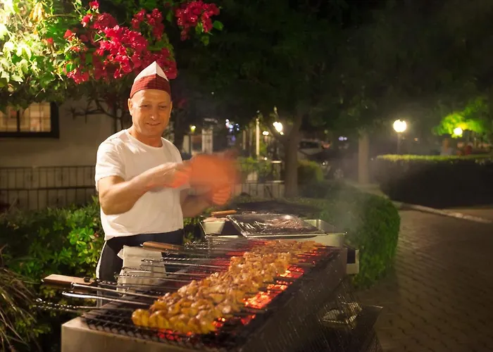 The Ship Ξενοδοχείο